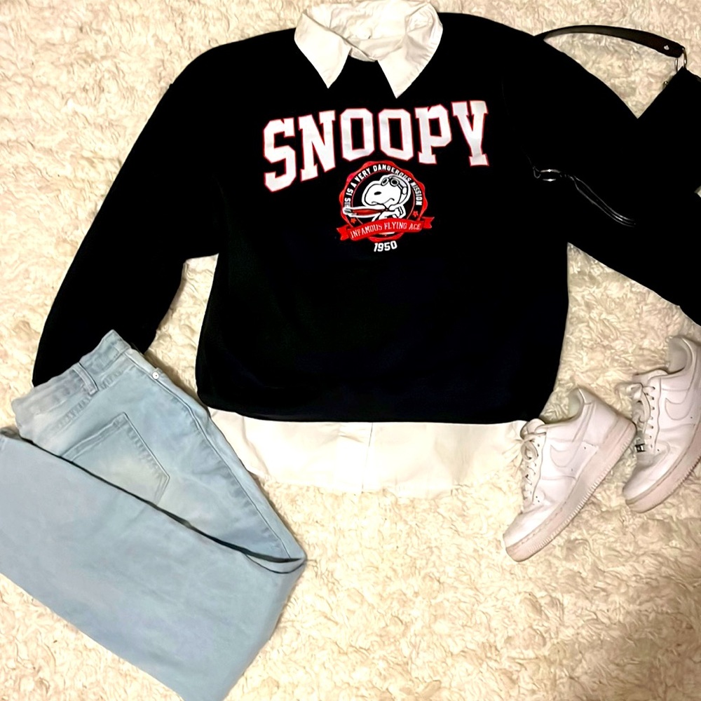 Fashion Nova Black Snoopy Crew Neck Sweatshirt